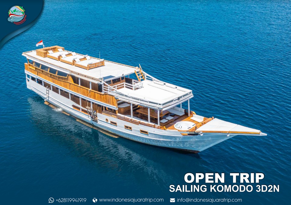 Diving Komodo vs Raja Ampat in 2027: Which Liveaboard Wins?