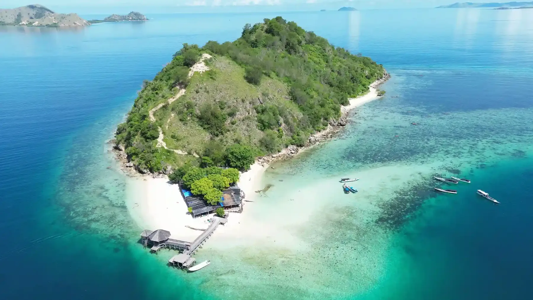 Kelor Island and its short summit climb near Labuan Bajo
